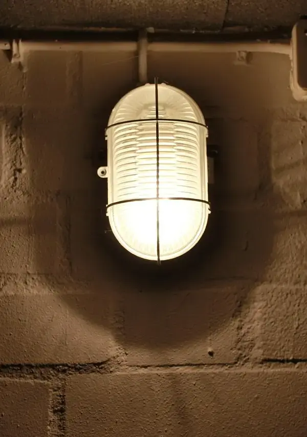 Affugter i kælderen: valg, placering og drift