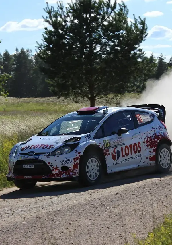 Medvirkende i Godzilla 2014